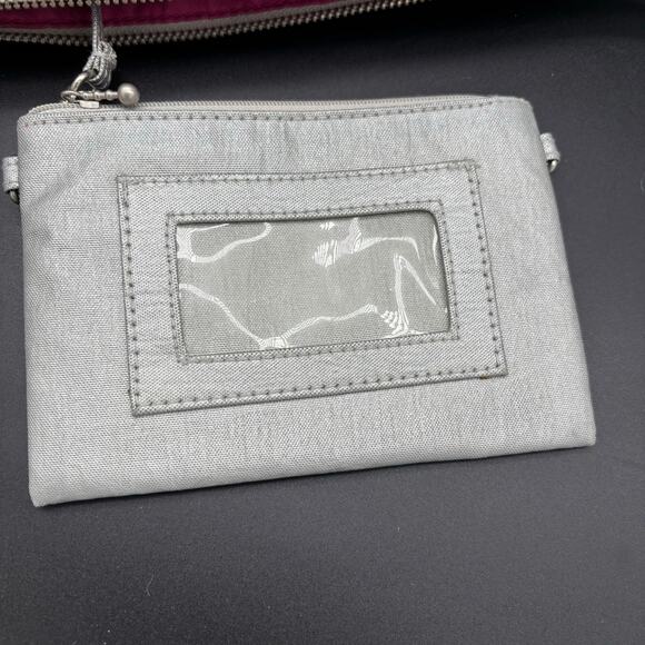 Baggallini Sydney silver metallic crossbody bag with pink lining - Picture 5 of 8